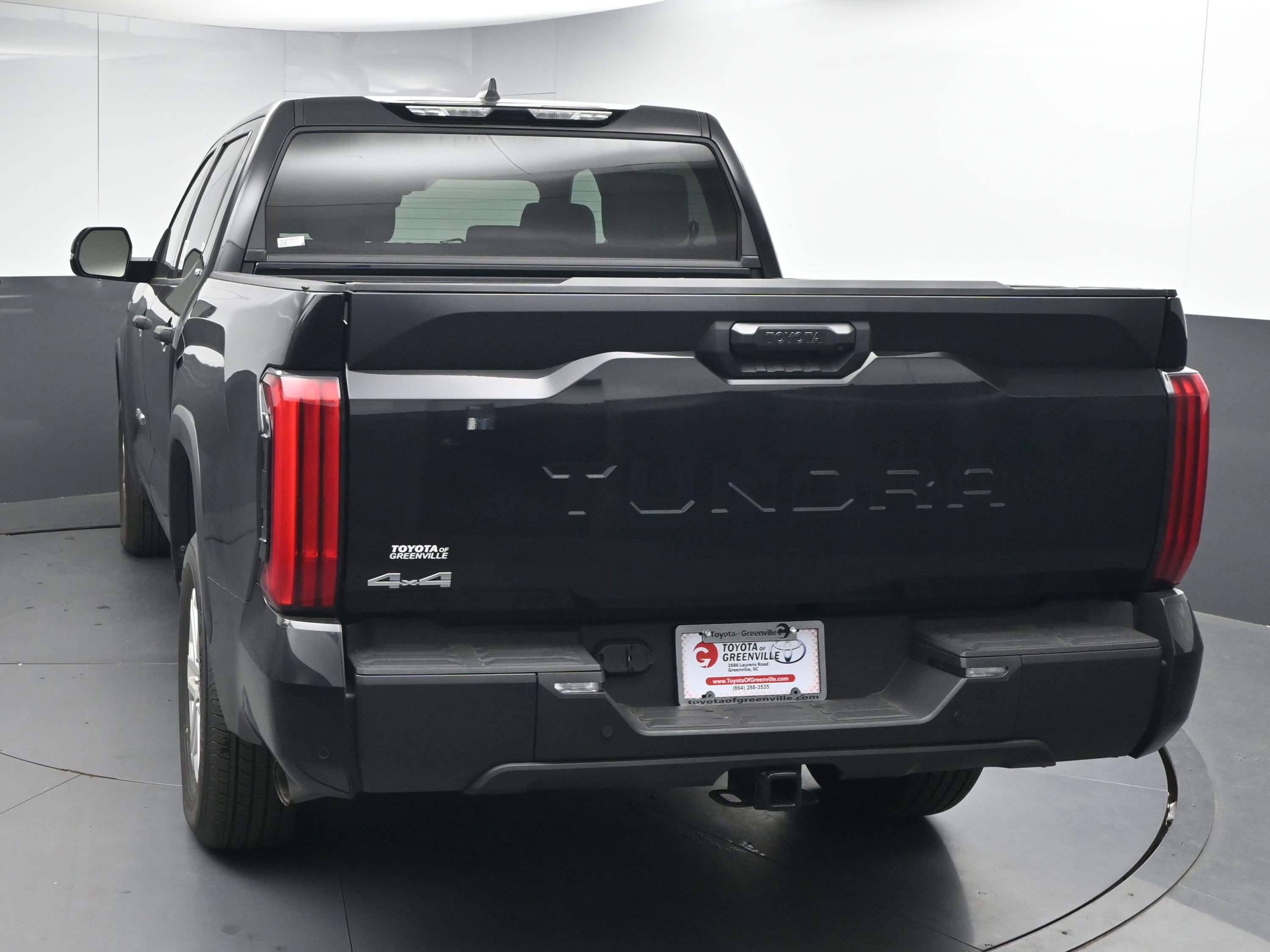 Used 2025 Toyota Tundra SR5 w/ SR5 Convenience Package image 7