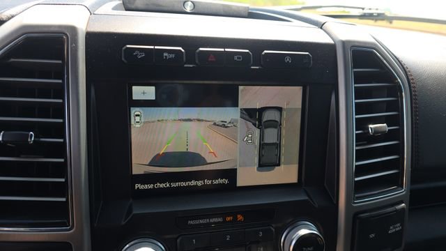 Used 2018 Ford F150 Platinum w/ Equipment Group 701A Luxury image 21