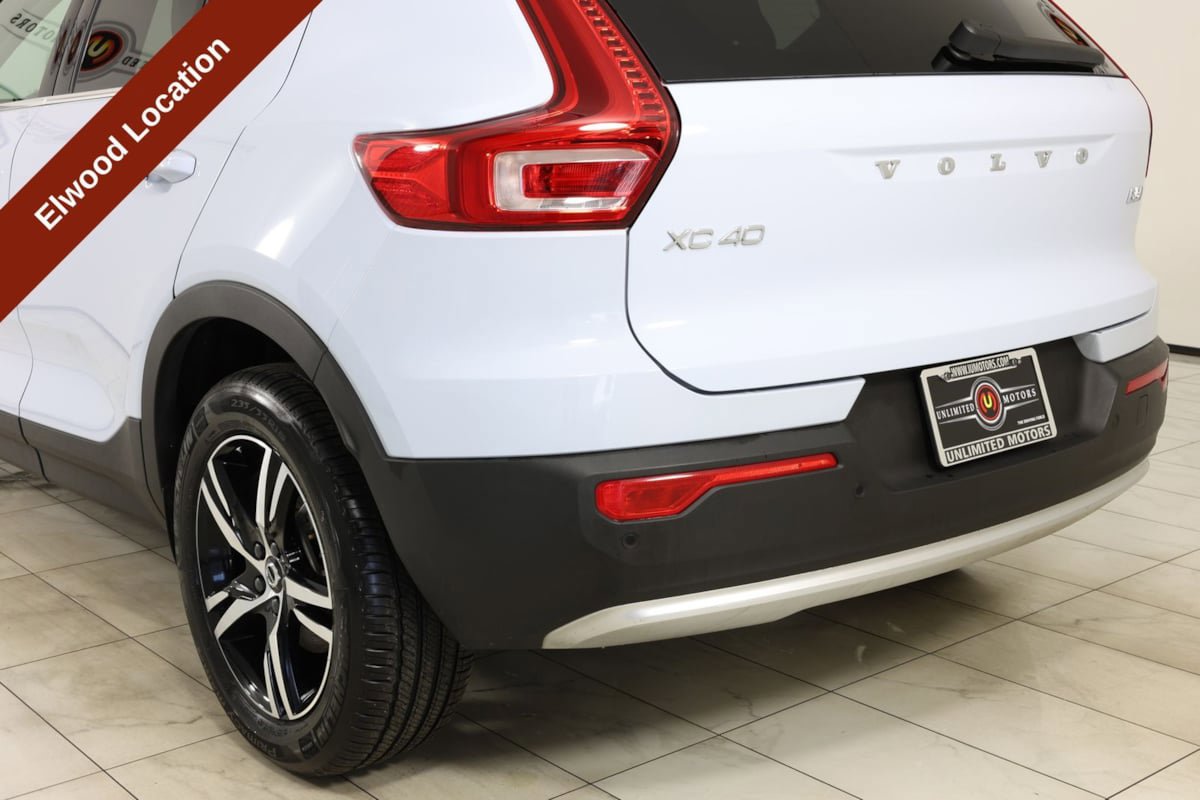 Used 2025 Volvo XC40 B5 Core AWD/4WD image 43
