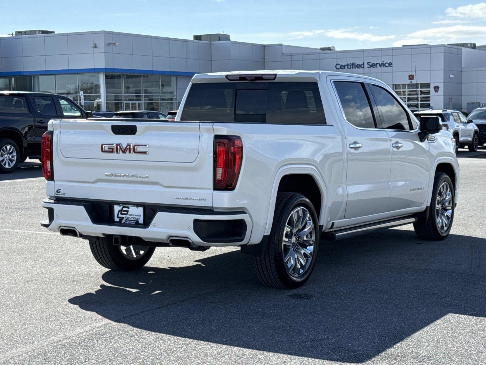 Used 2022 GMC Sierra 1500 Denali w/ Denali Reserve Package image 24