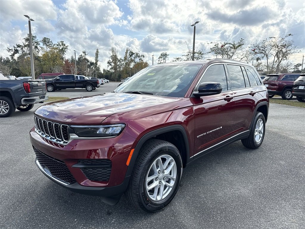 New 2025 Jeep Grand Cherokee Laredo X w/ Luxury Tech Group I image 7
