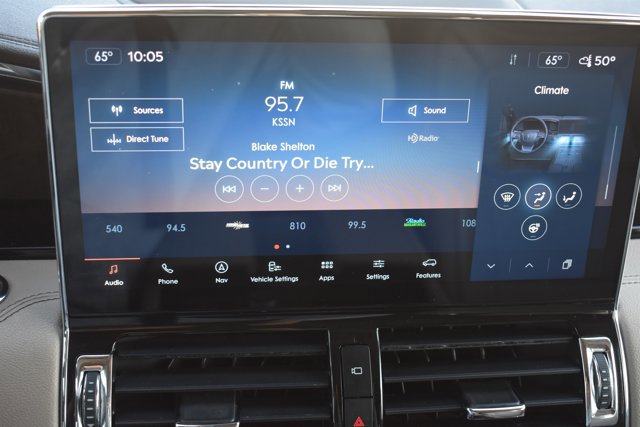 Used 2023 Lincoln Navigator L Reserve image 26