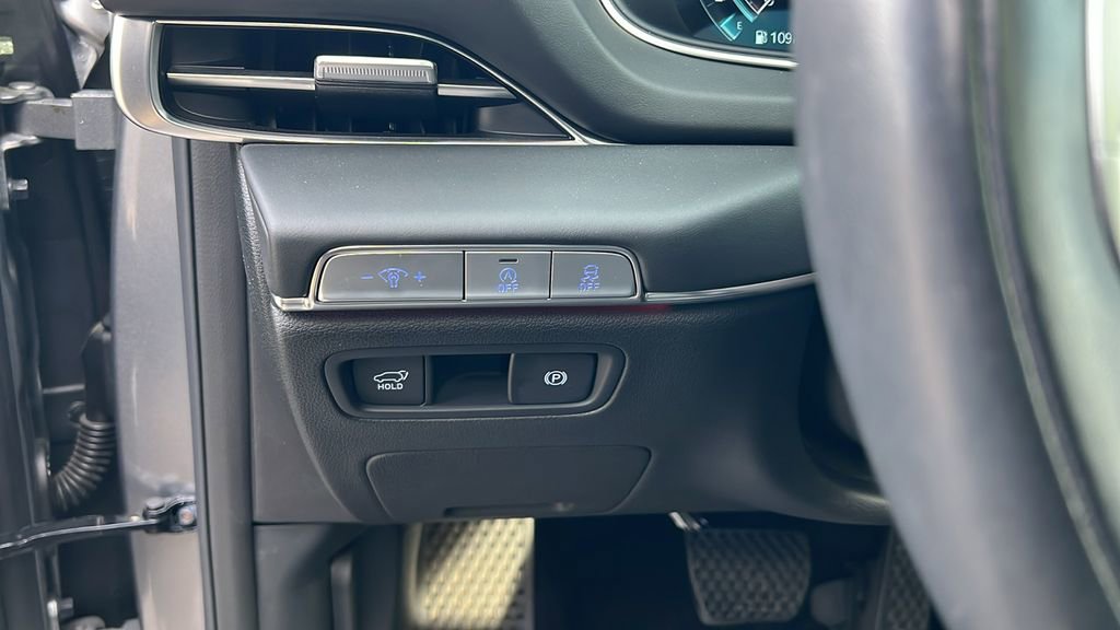 Used 2024 Genesis GV80 3.5T w/ Prestige Package image 23