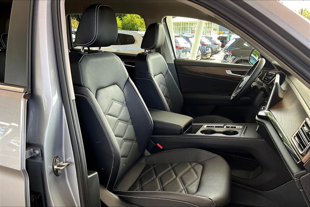 New 2026 Volkswagen Atlas SE FWD image 6
