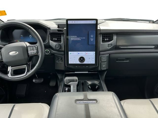 Used 2023 Ford F150 Lightning Platinum image 12