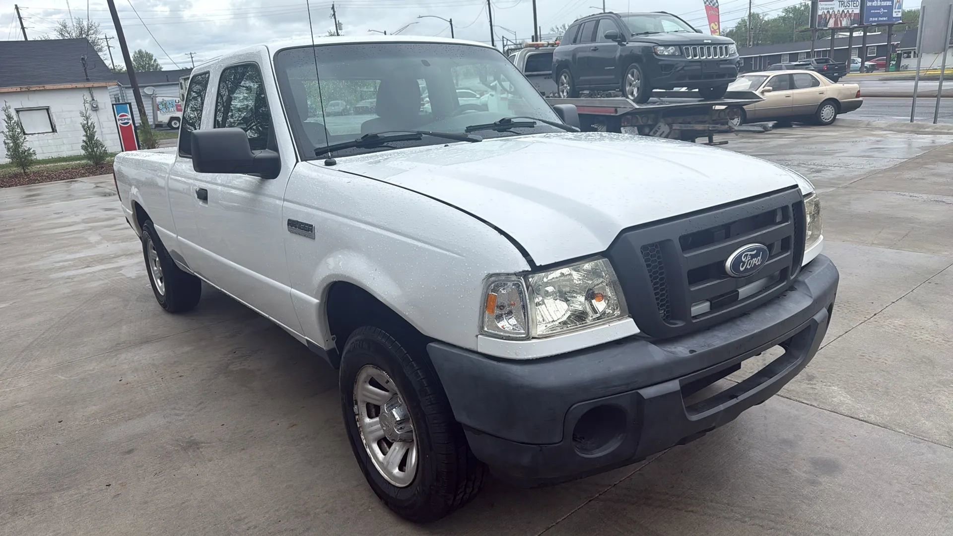 Used 2011 Ford Ranger XL image 3