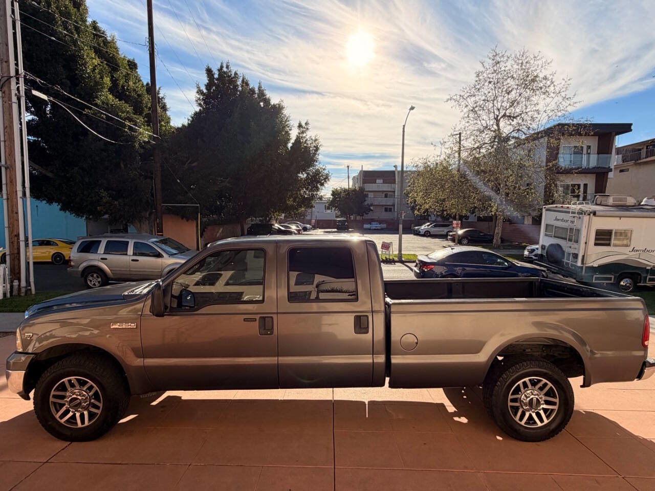 Used 2005 Ford F250 XLT image 8