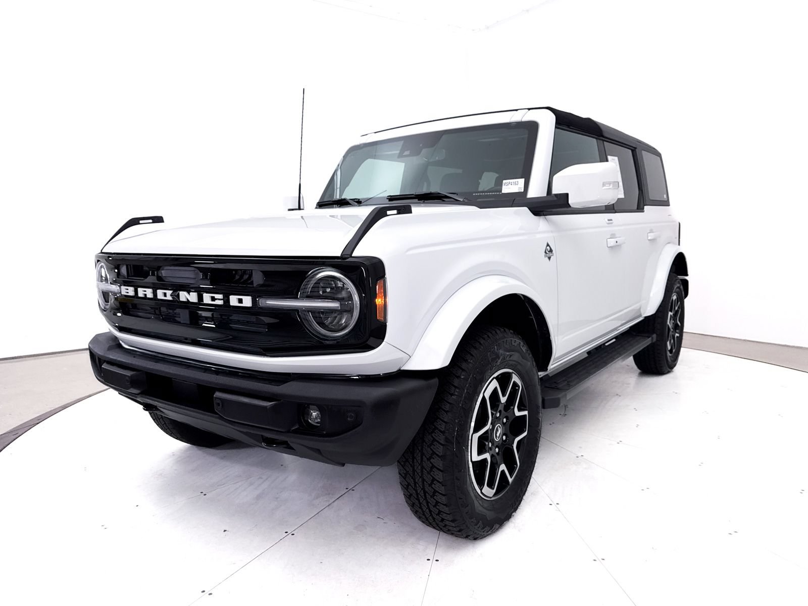 Used 2023 Ford Bronco Outer Banks AWD/4WD image 14