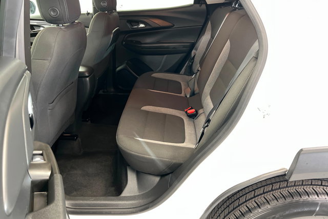 Used 2025 Chevrolet TrailBlazer LT AWD/4WD image 21