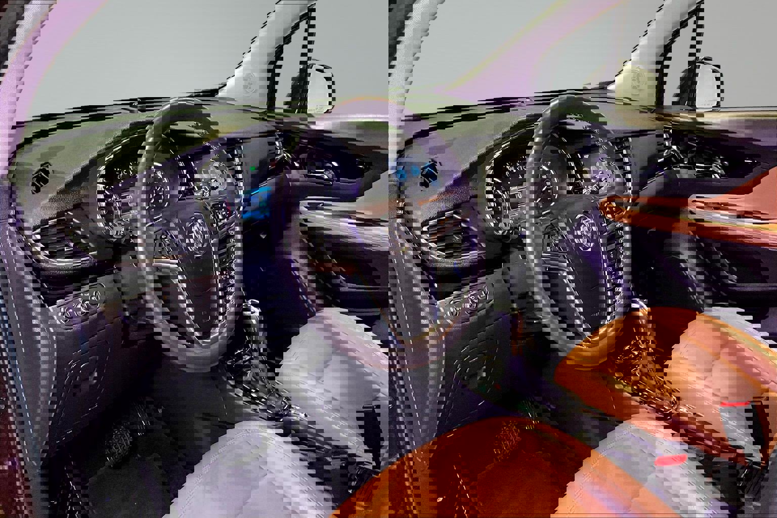 Used 2017 Buick Encore Essence image 16