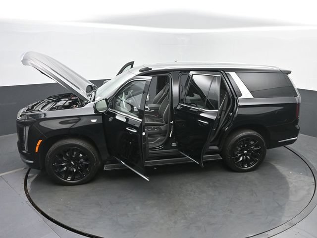 Certified 2025 Cadillac Escalade Premium Luxury w/ Touring Package AWD/4WD image 67