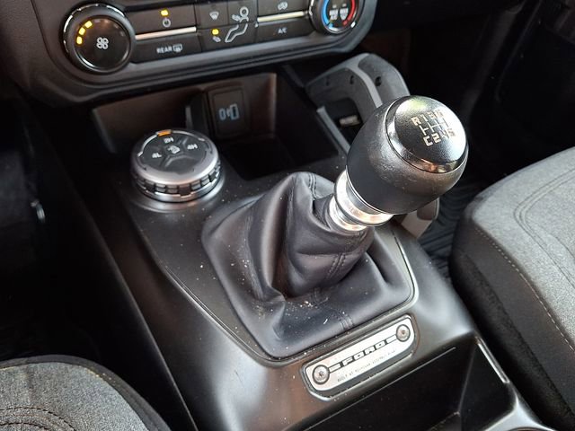 Used 2022 Ford Bronco Big Bend image 14