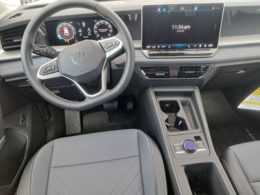 New 2026 Volkswagen Tiguan SE FWD image 14