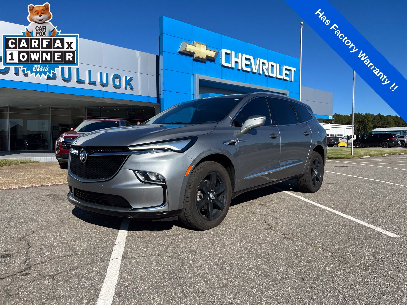 Used 2024 Buick Enclave Essence w/ Sport Touring Edition FWD image 1