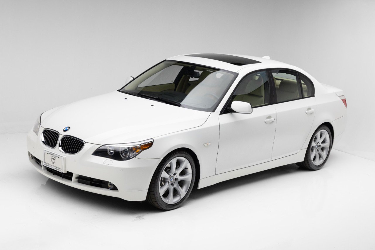 Used 2004 BMW 545i Sedan RWD image 1