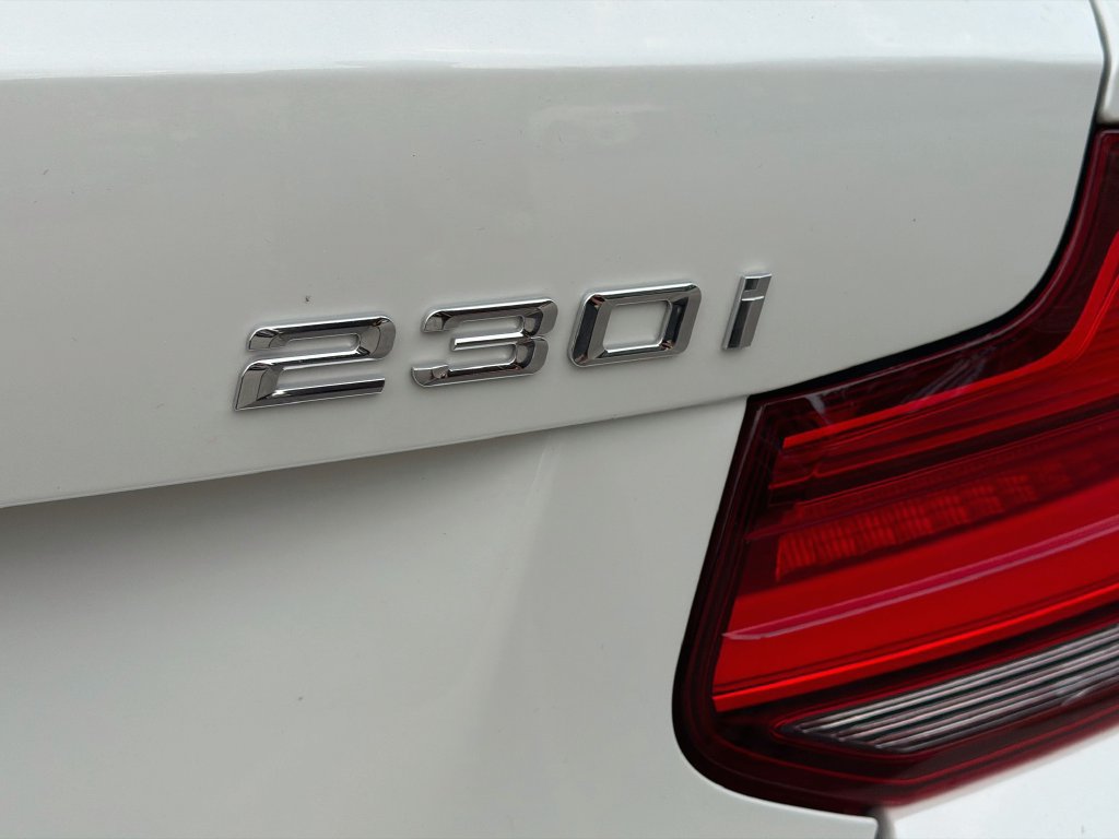 Used 2018 BMW 230i Coupe RWD image 11