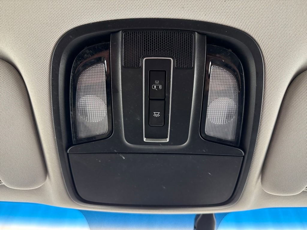 Used 2019 Kia Sorento LX image 31