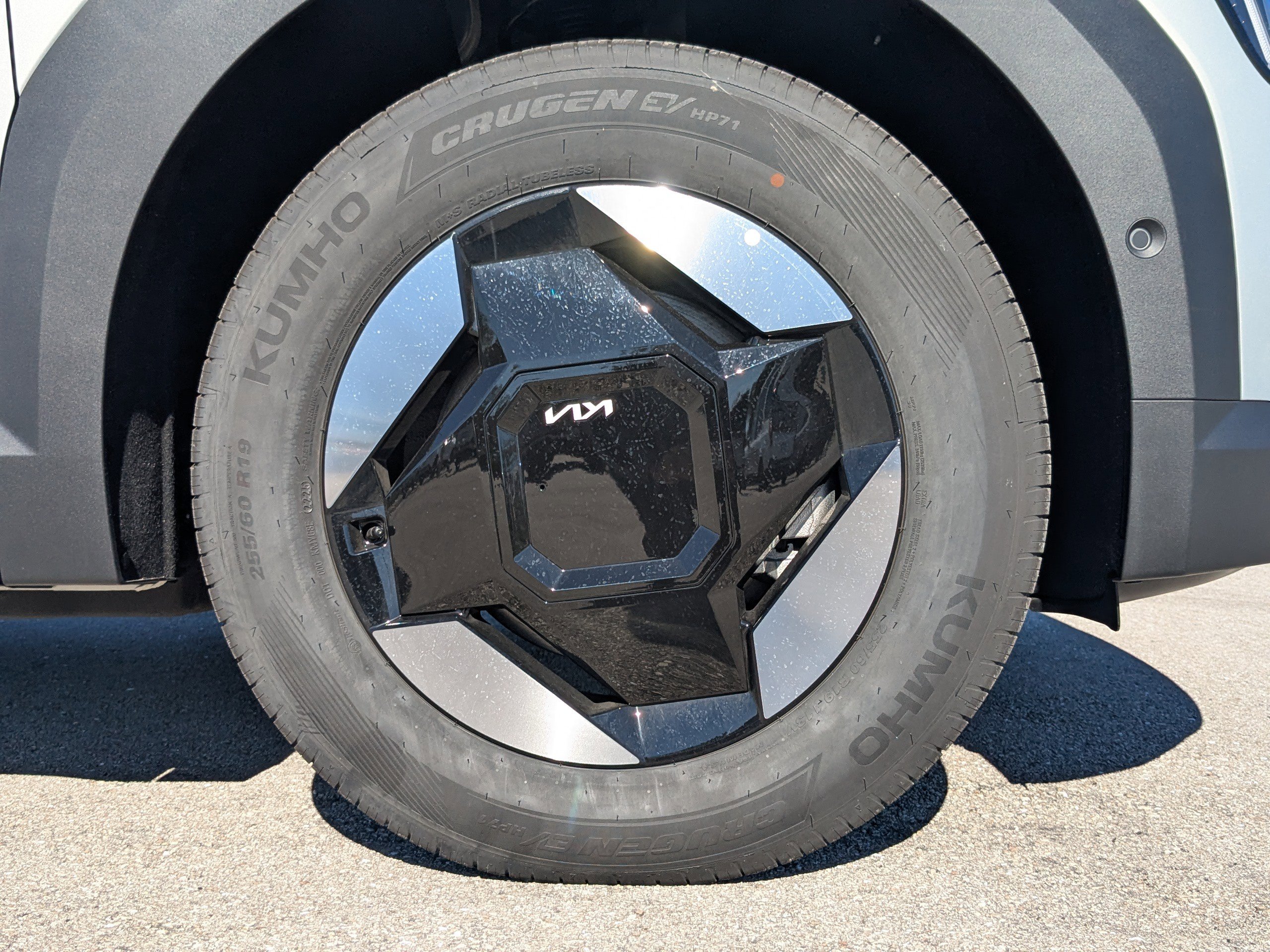 New 2026 Kia EV9 Wind AWD/4WD image 13
