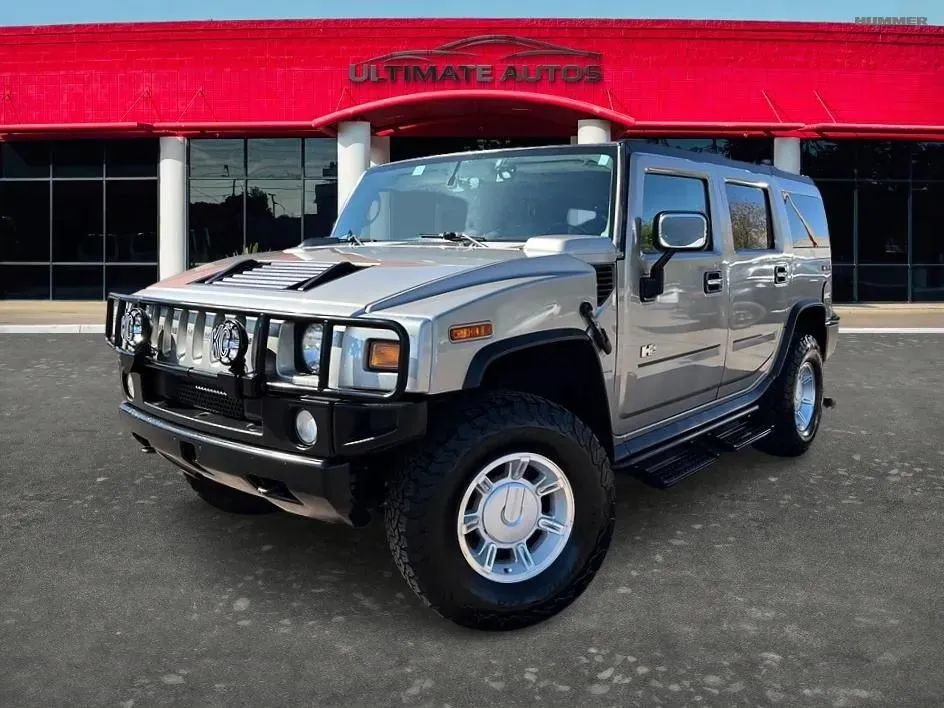 Used 2003 HUMMER H2 w/ Preferred Equipment Group AWD/4WD image 2