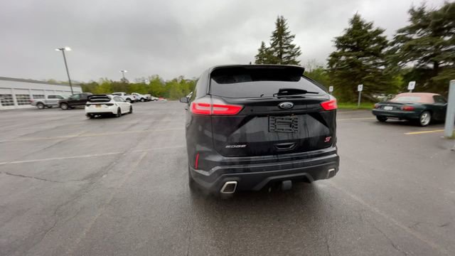 Used 2020 Ford Edge ST w/ Cold Weather Package AWD/4WD image 8