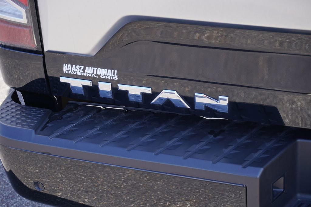 Used 2023 Nissan Titan Platinum Reserve w/ Off Road Protection Package image 7