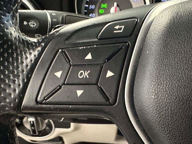 Used 2014 Mercedes-Benz CLA 250 4MATIC image 22