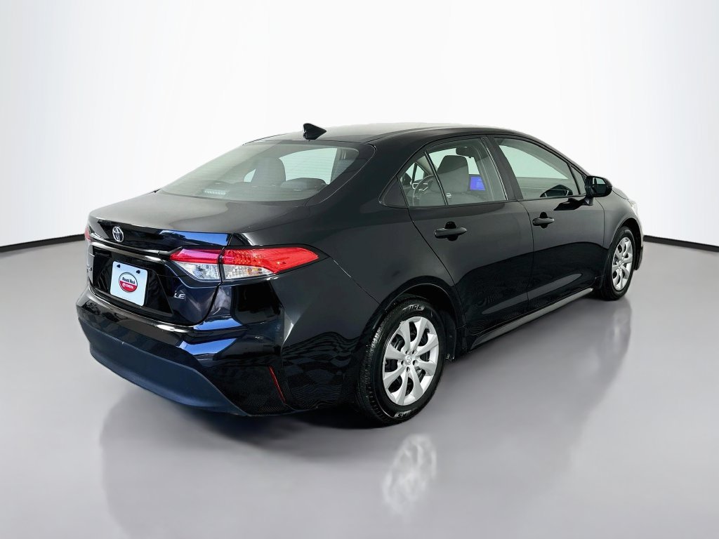 Certified 2024 Toyota Corolla LE FWD image 5