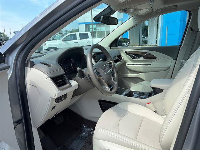 Used 2020 GMC Terrain Denali w/ Denali Premium Package AWD/4WD image 10