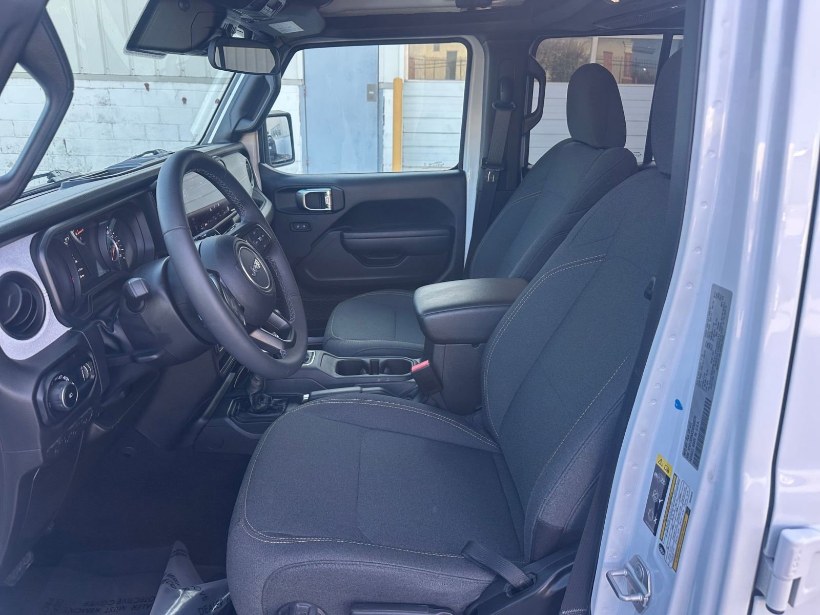 Used 2025 Jeep Wrangler Sport S image 25