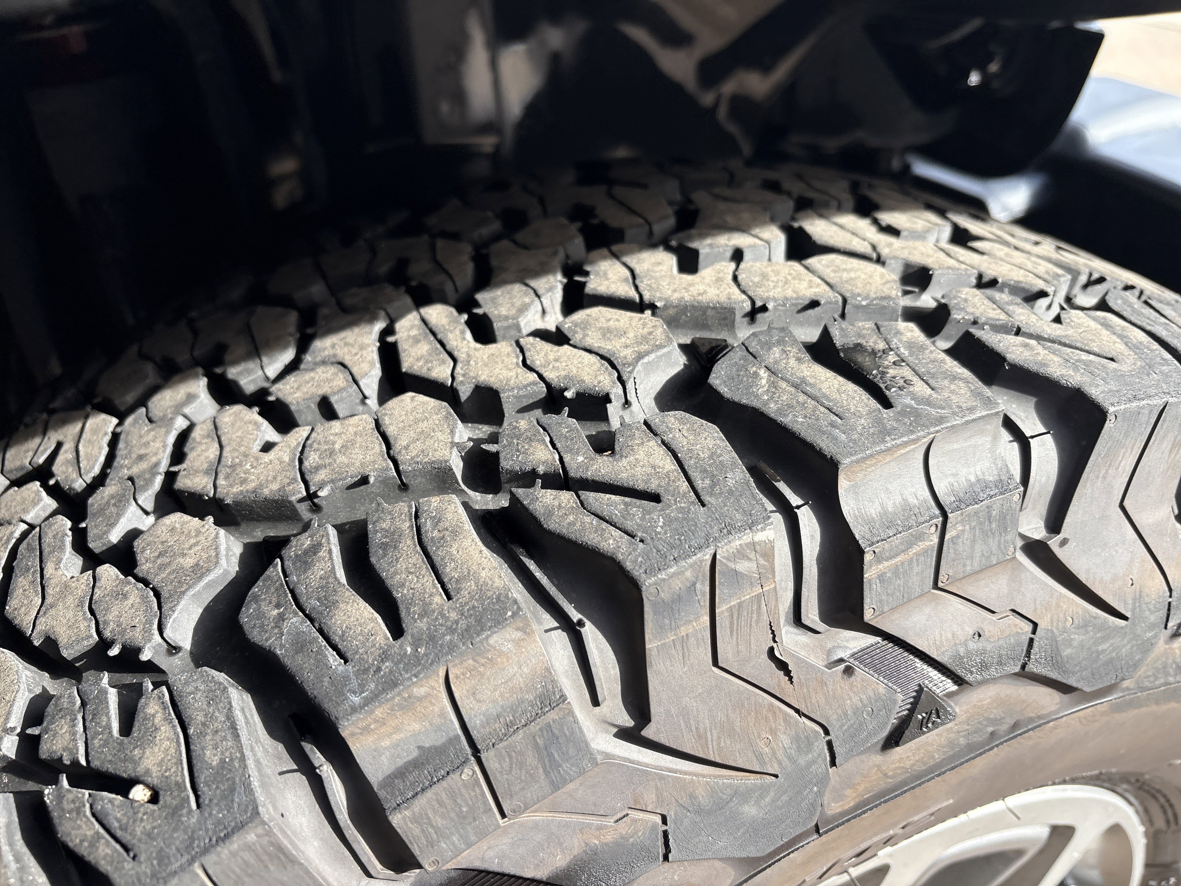 Used 2018 Jeep Wrangler Unlimited Rubicon w/ Cold Weather Group image 12