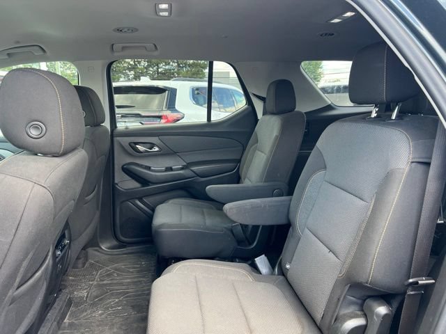 Used 2021 Chevrolet Traverse LT w/ LPO, Floor Liner Package AWD/4WD image 16