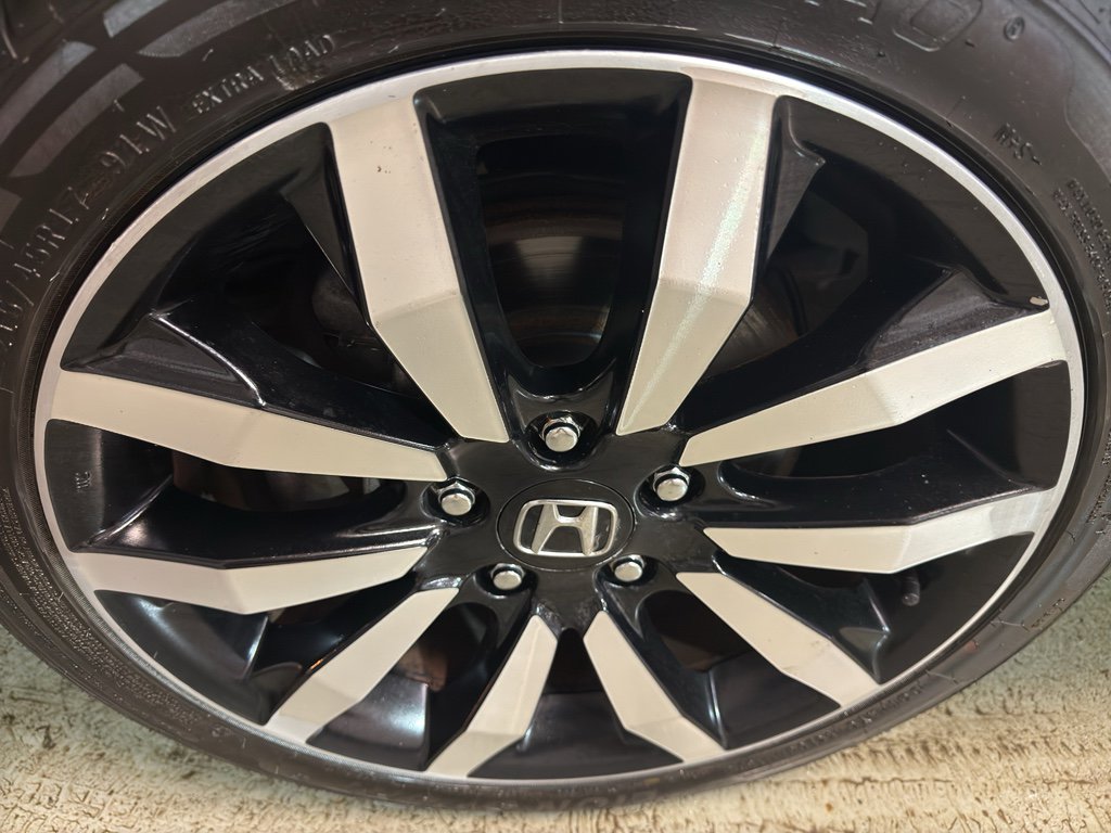 Used 2015 Honda Civic EX-L image 33