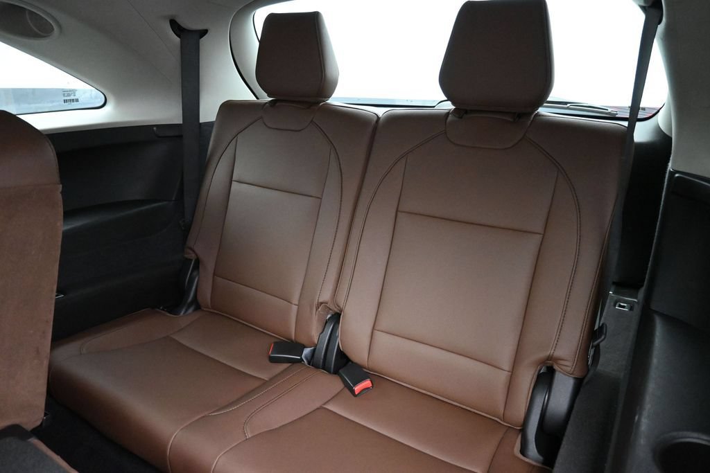 Used 2019 Acura MDX w/ Technology Package AWD/4WD image 23