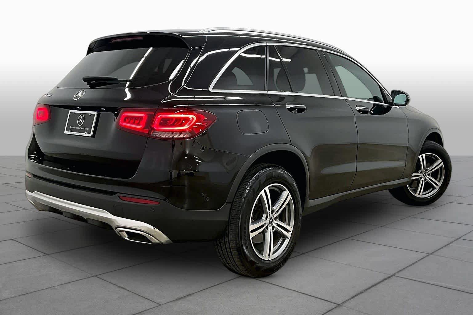 Certified 2022 Mercedes-Benz GLC 300 image 13