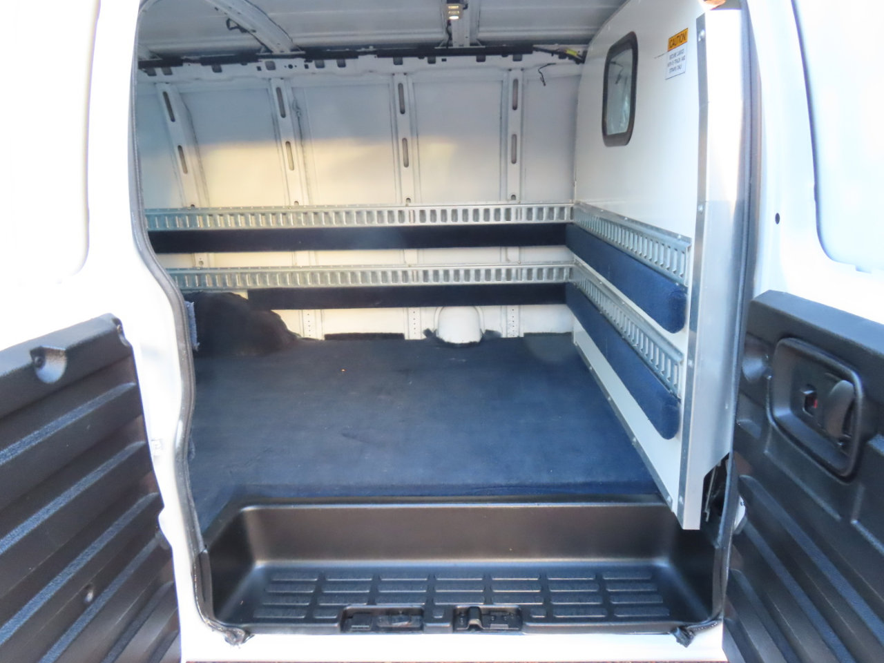 Used 2019 Chevrolet Express 2500 image 15