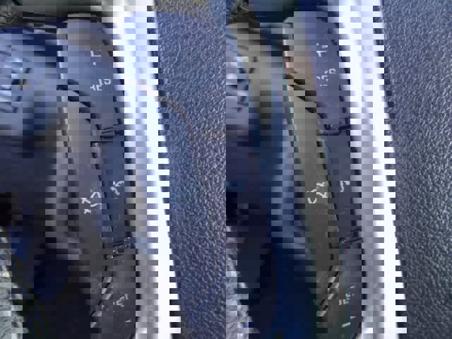 Used 2015 Chevrolet Traverse LT w/ Style and Technology Package image 13