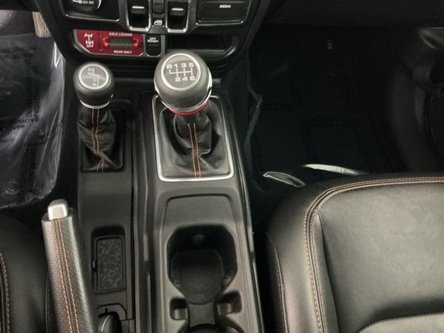 Used 2022 Jeep Gladiator Mojave w/ LED Lighting Group AWD/4WD image 18