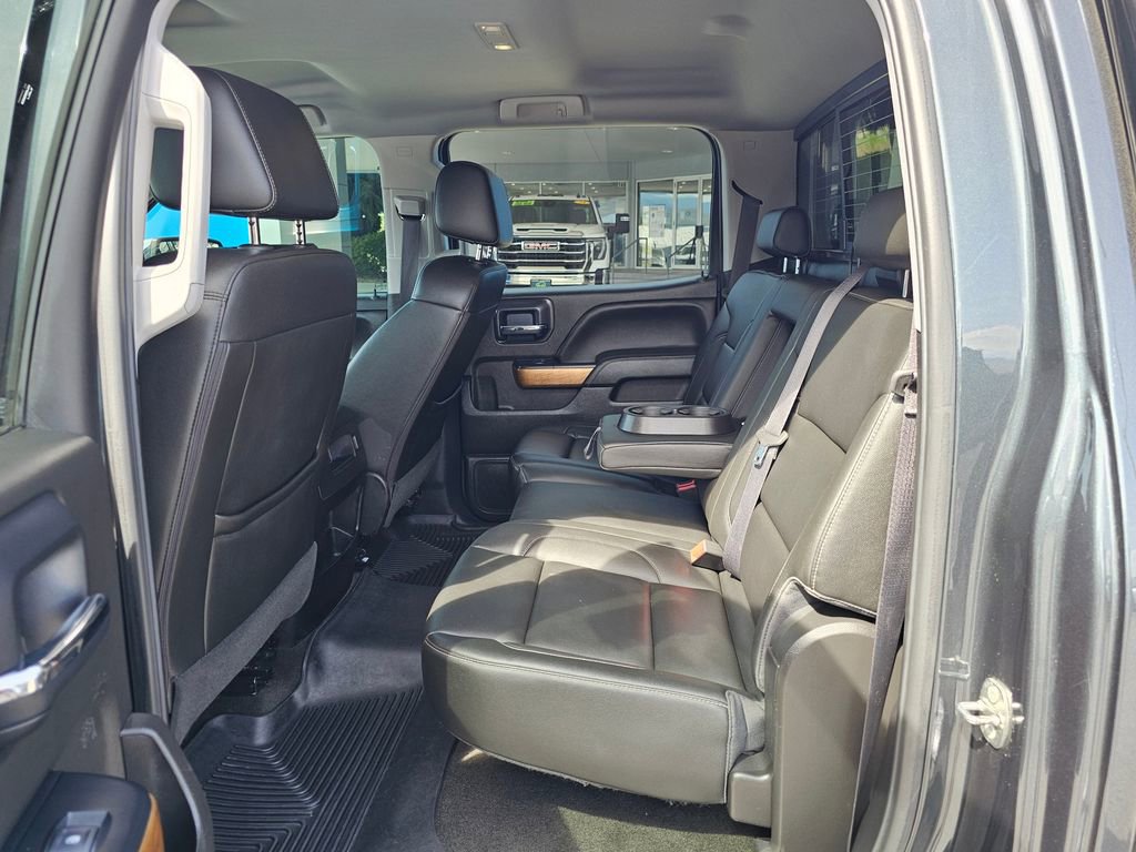 Used 2018 Chevrolet Silverado 1500 LTZ w/ LTZ Plus Package AWD/4WD image 18