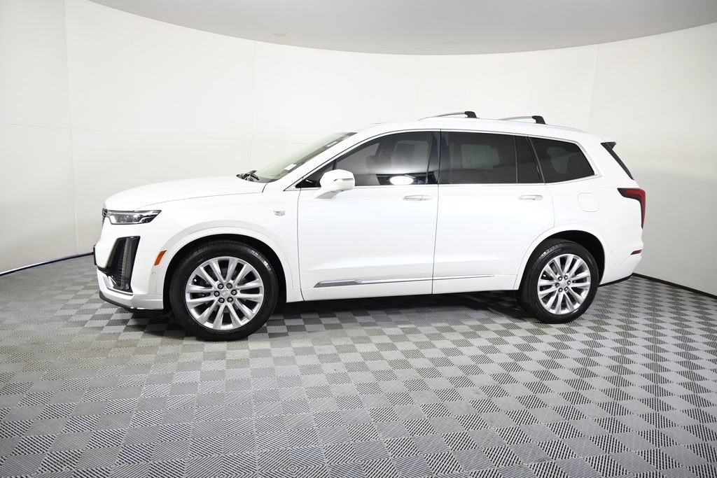 Used 2020 Cadillac XT6 Premium Luxury w/ Platinum Package AWD/4WD image 2
