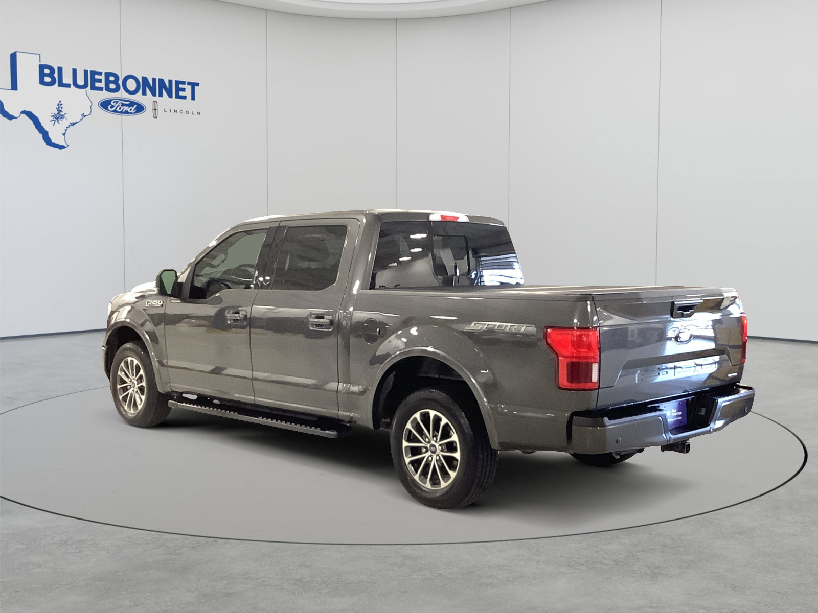 Used 2019 Ford F150 Lariat w/ Equipment Group 502A Luxury RWD image 6