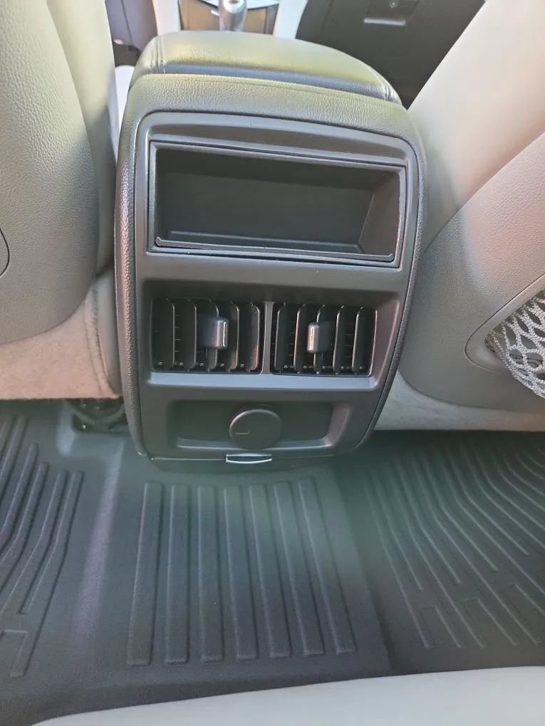 Used 2013 Cadillac SRX Luxury AWD/4WD image 22