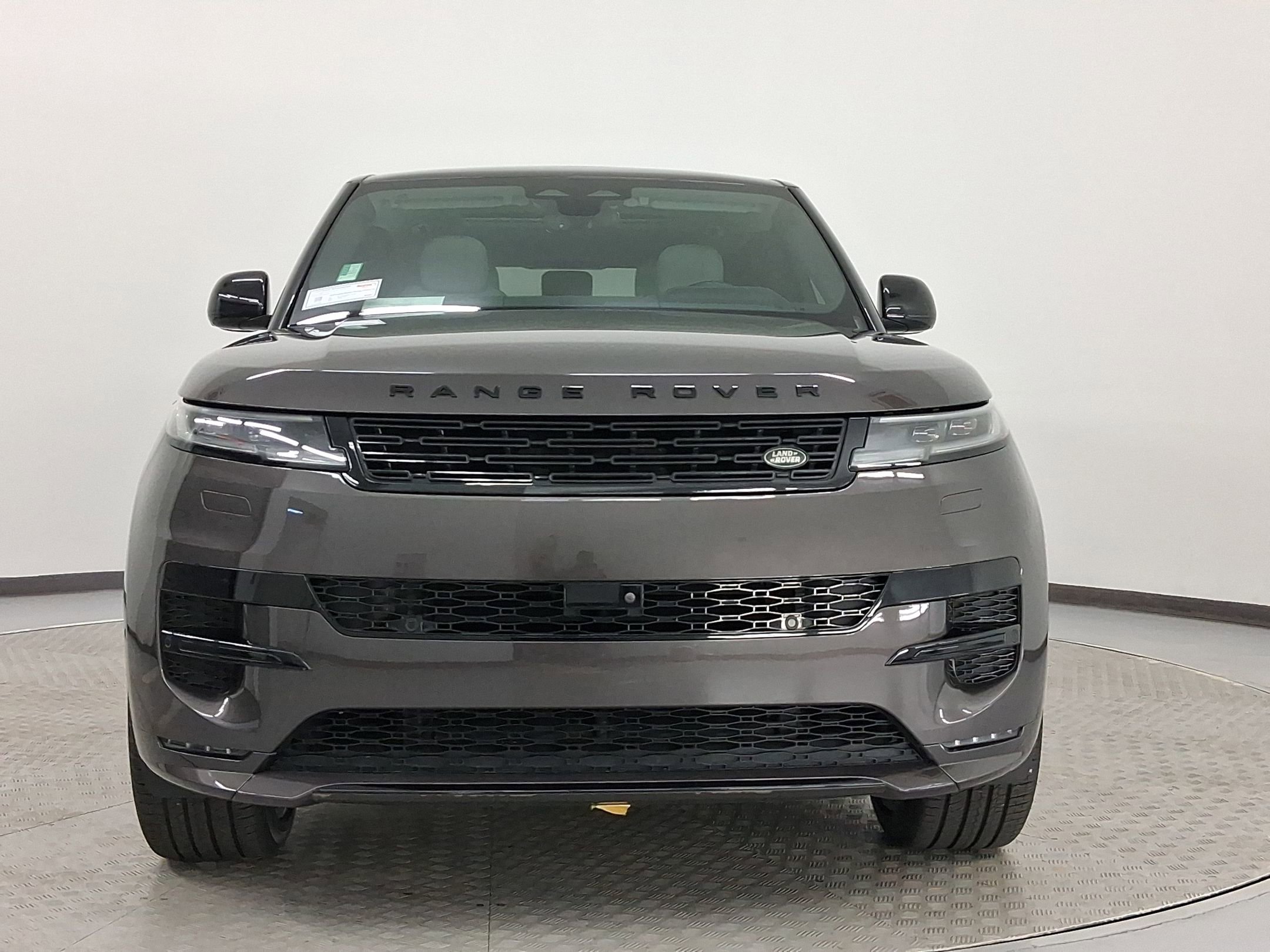 Used 2024 Land Rover Range Rover Sport Dynamic SE image 6