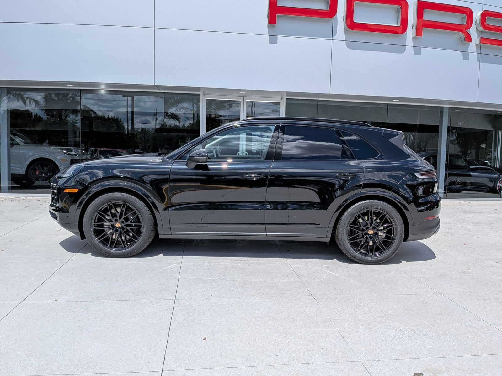 New 2026 Porsche Cayenne AWD/4WD video 2