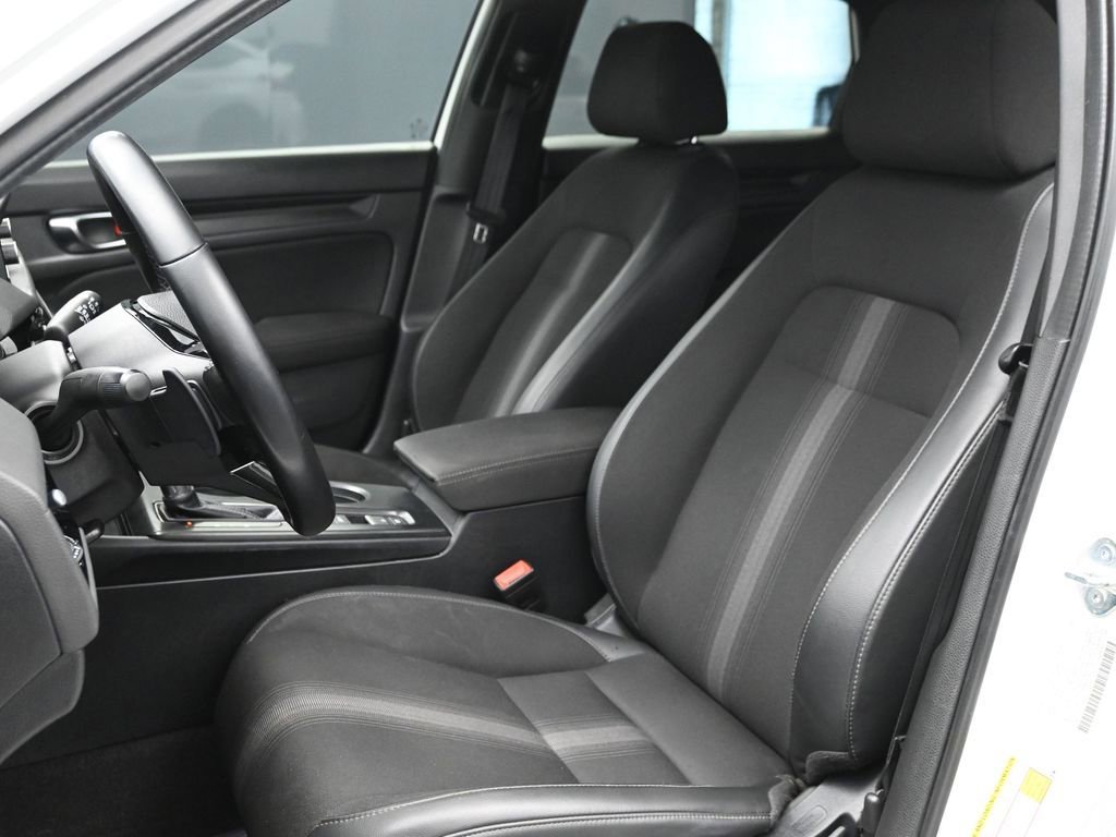 Used 2024 Honda Civic Sport image 6
