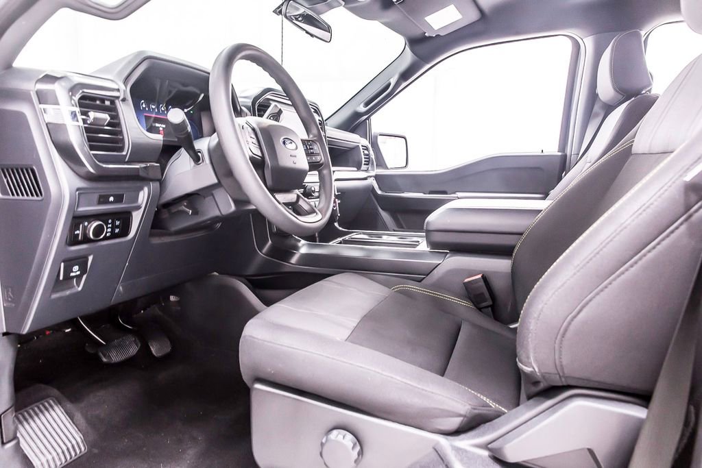 Used 2025 Ford F150 STX image 27