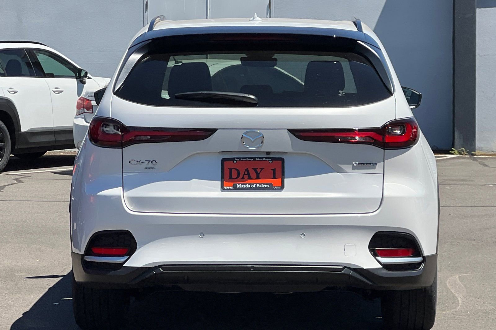 Used 2025 MAZDA CX-70 Plug-In Hybrid w/ Premium Plus AWD/4WD image 6