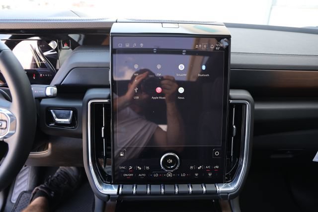 New 2026 GMC Yukon Denali w/ Advanced Technology Package RWD image 22