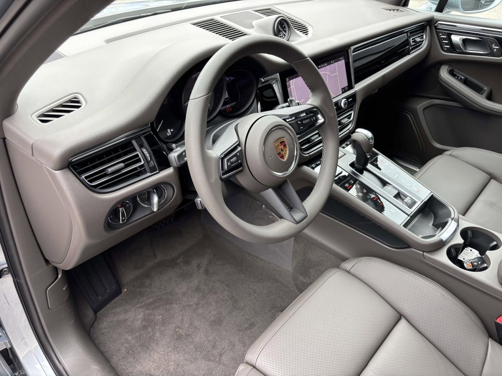 New 2026 Porsche Macan S image 26