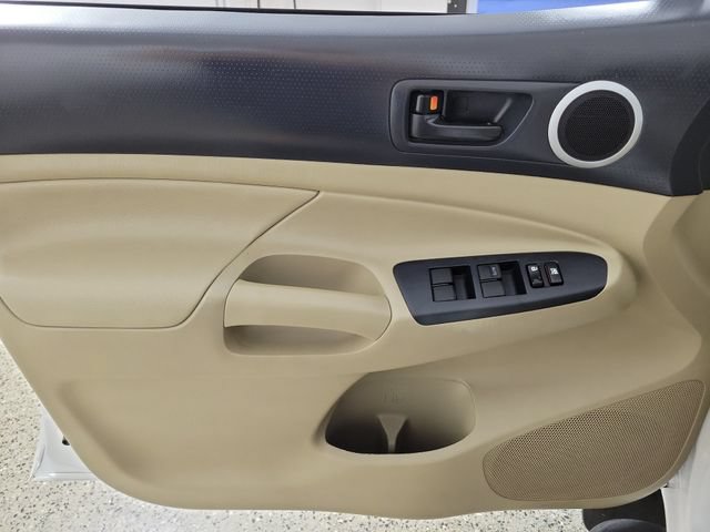 Used 2013 Toyota Tacoma PreRunner w/ SR5 Pkg RWD image 21