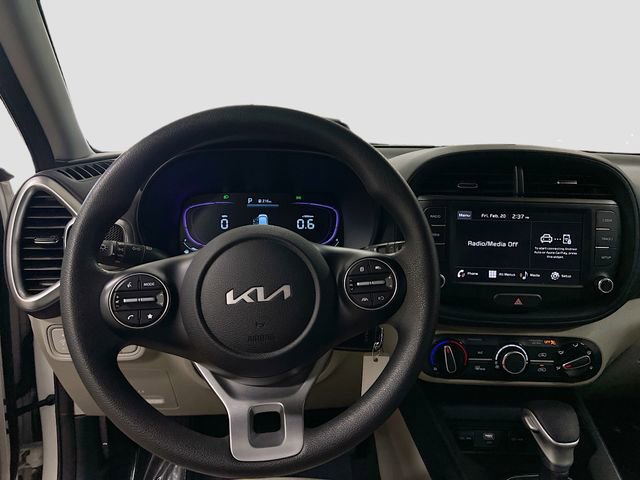 Certified 2025 Kia Soul LX image 21